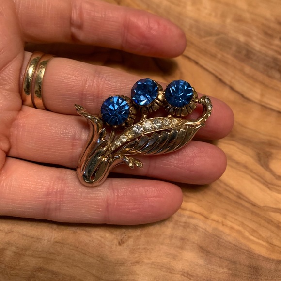 VINTAGE brooch - Picture 2 of 7